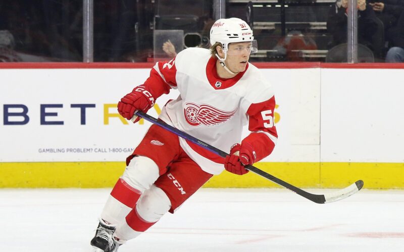 Berggren Lifts Red Wings To Dramatic Victory