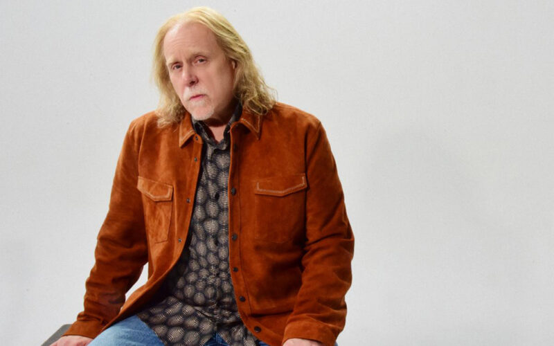 Warren Haynes Announces ‘The Whisper Sessions’, September 12th
