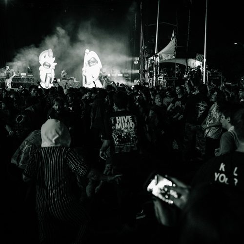 DETROIT BECOMES FERAL: Knocked Loose and Denzel Curry Turn a Detroit Parking Lot Into a Beautifully Chaotic “Hive Mind”